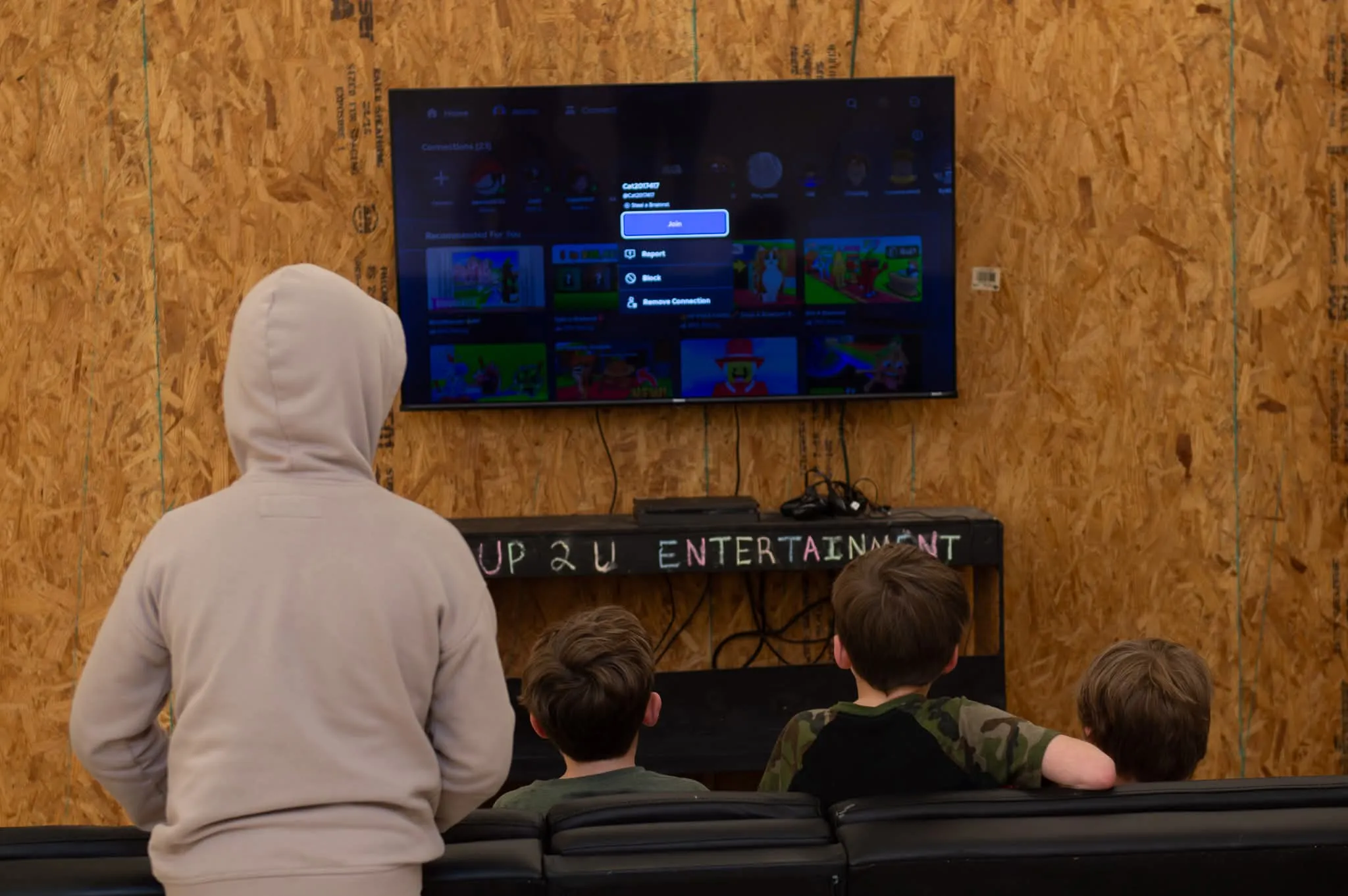 Inside Up 2 U Entertainment in Albany, GA